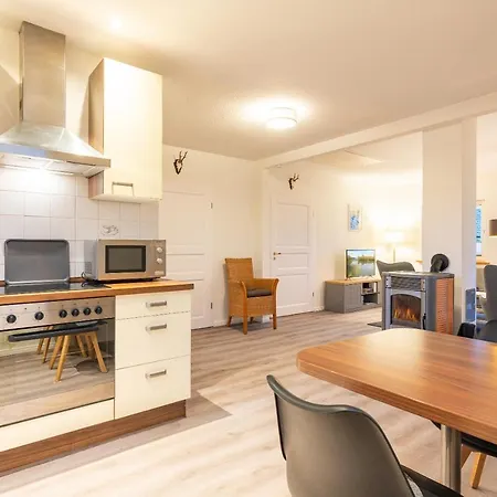 Haus Hanni Tatil Evi Zarrentin am Schaalsee