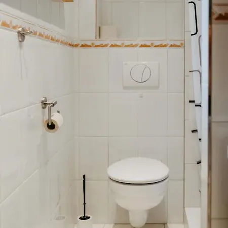 Haus Hanni בית נופש *