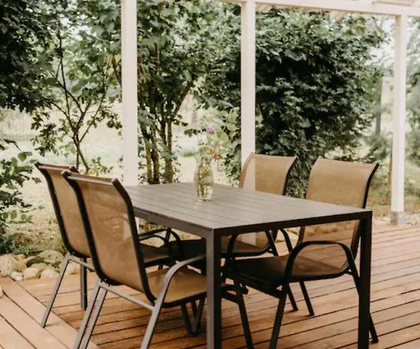 Haus Hanni 度假居 *